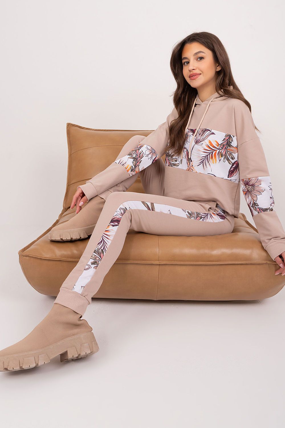  Együttes model 192367 Relevance 
