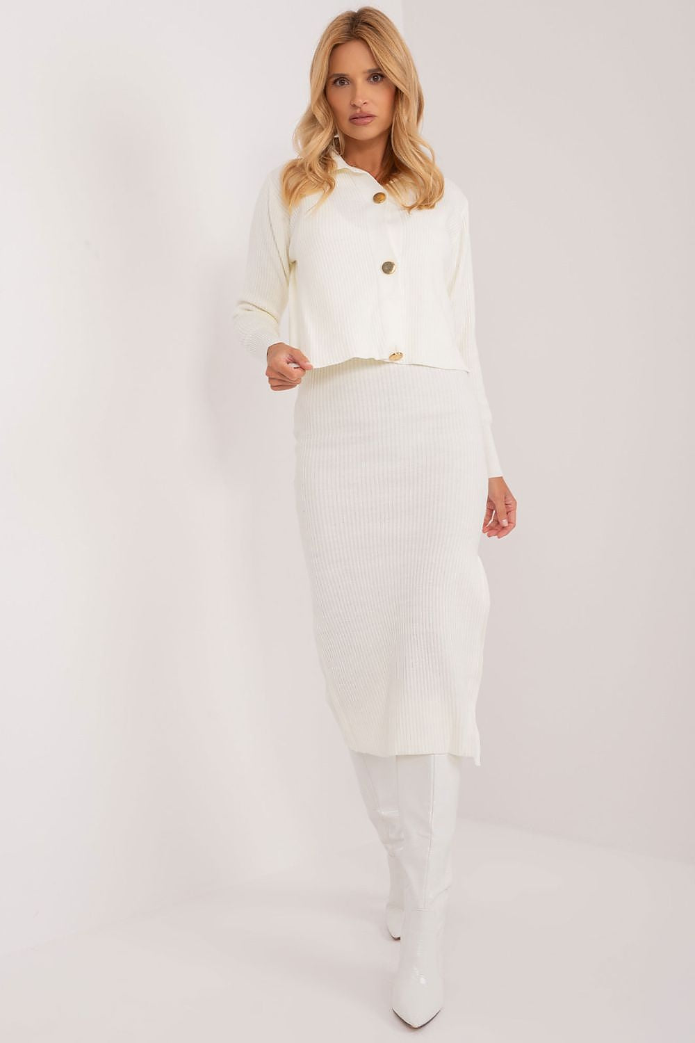  Együttes model 192686 Badu 