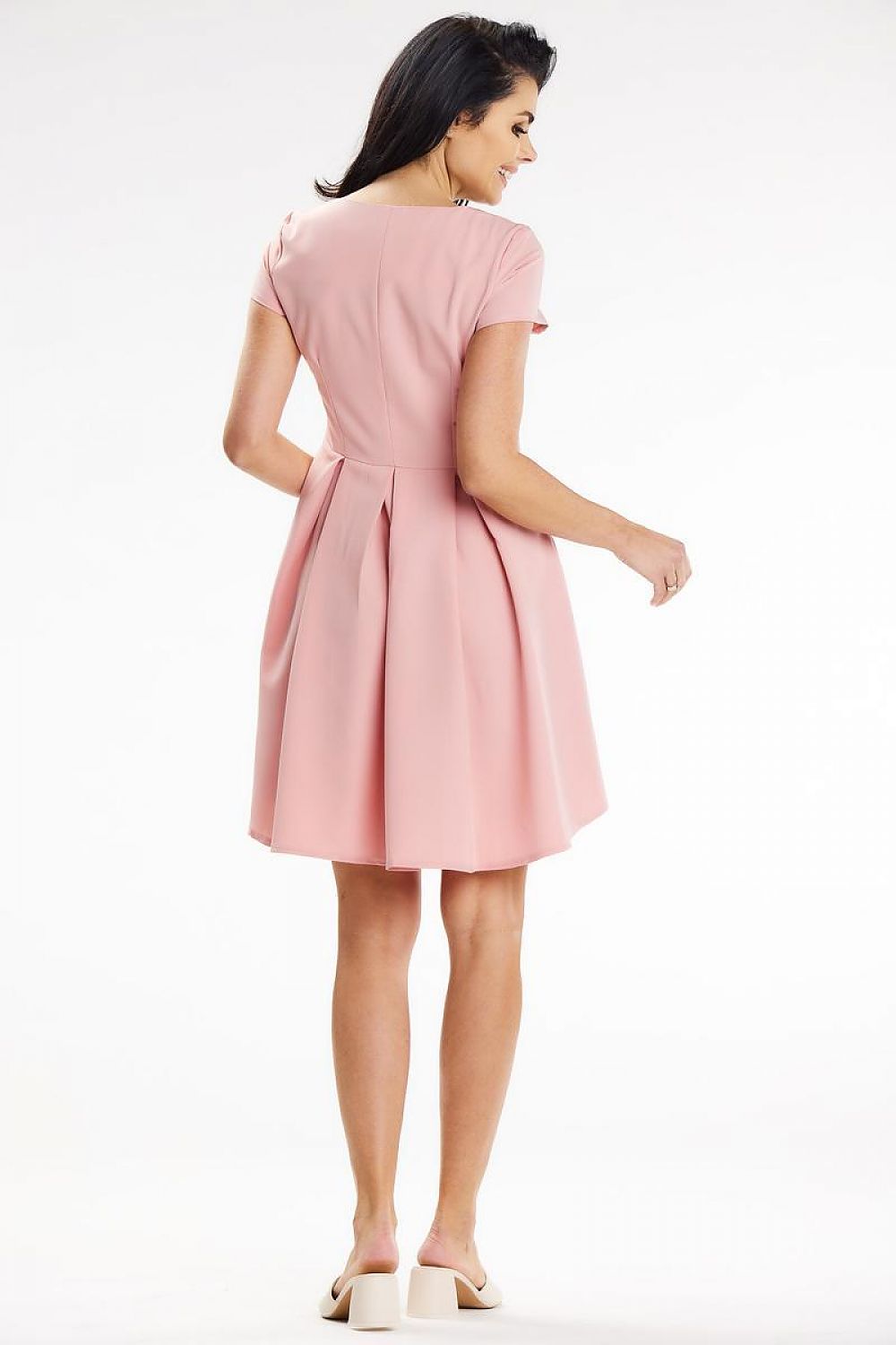  Hétköznapi ruha model 195869 awama 