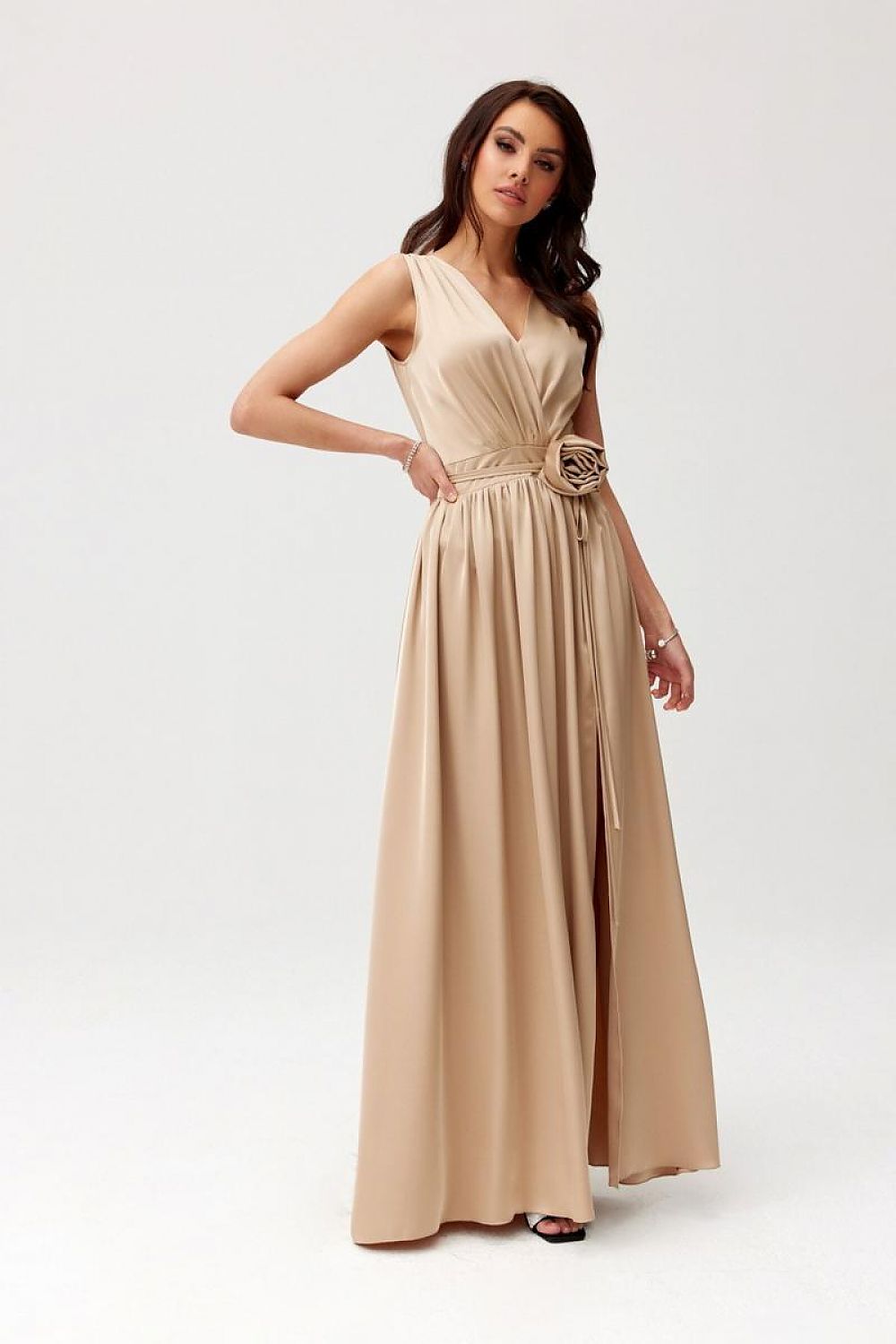  Alkalmi ruha model 196271 Roco Fashion 