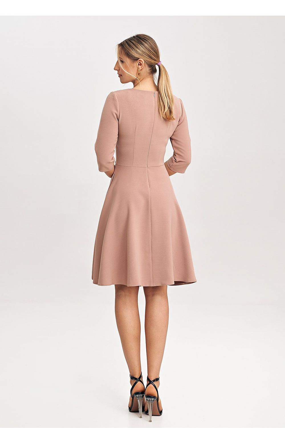  Hétköznapi ruha model 198488 Figl 