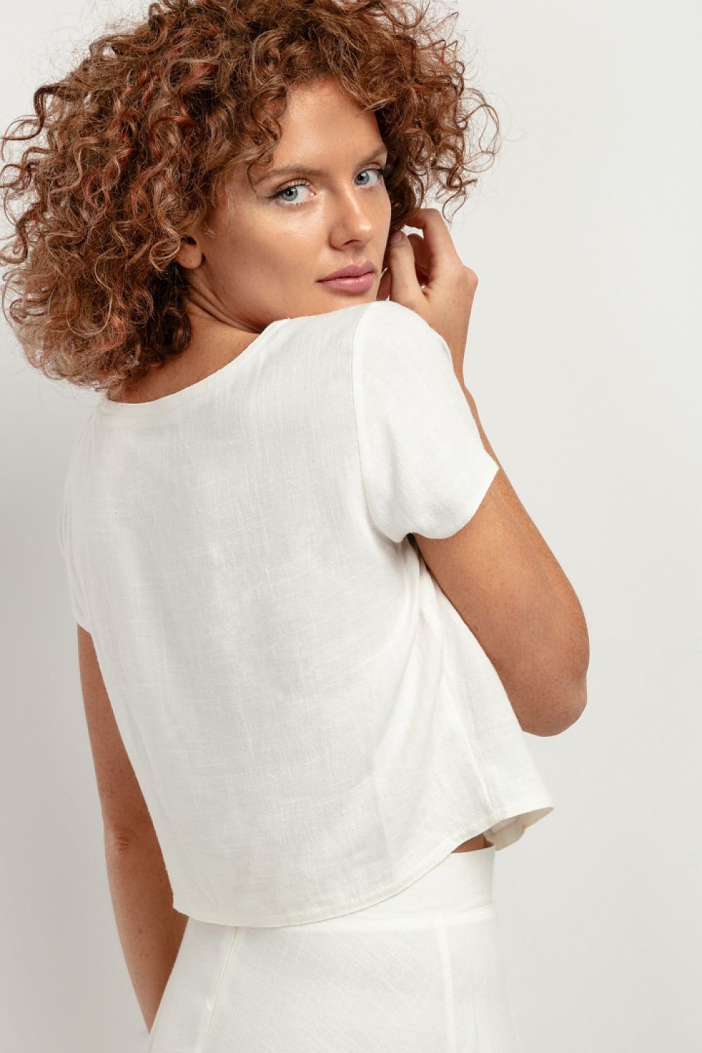  Blúz model 198538 Tessita 