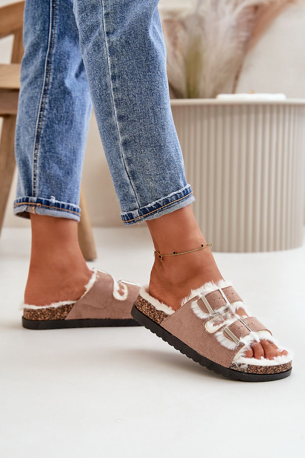 Papucs model 199900 Step in style 