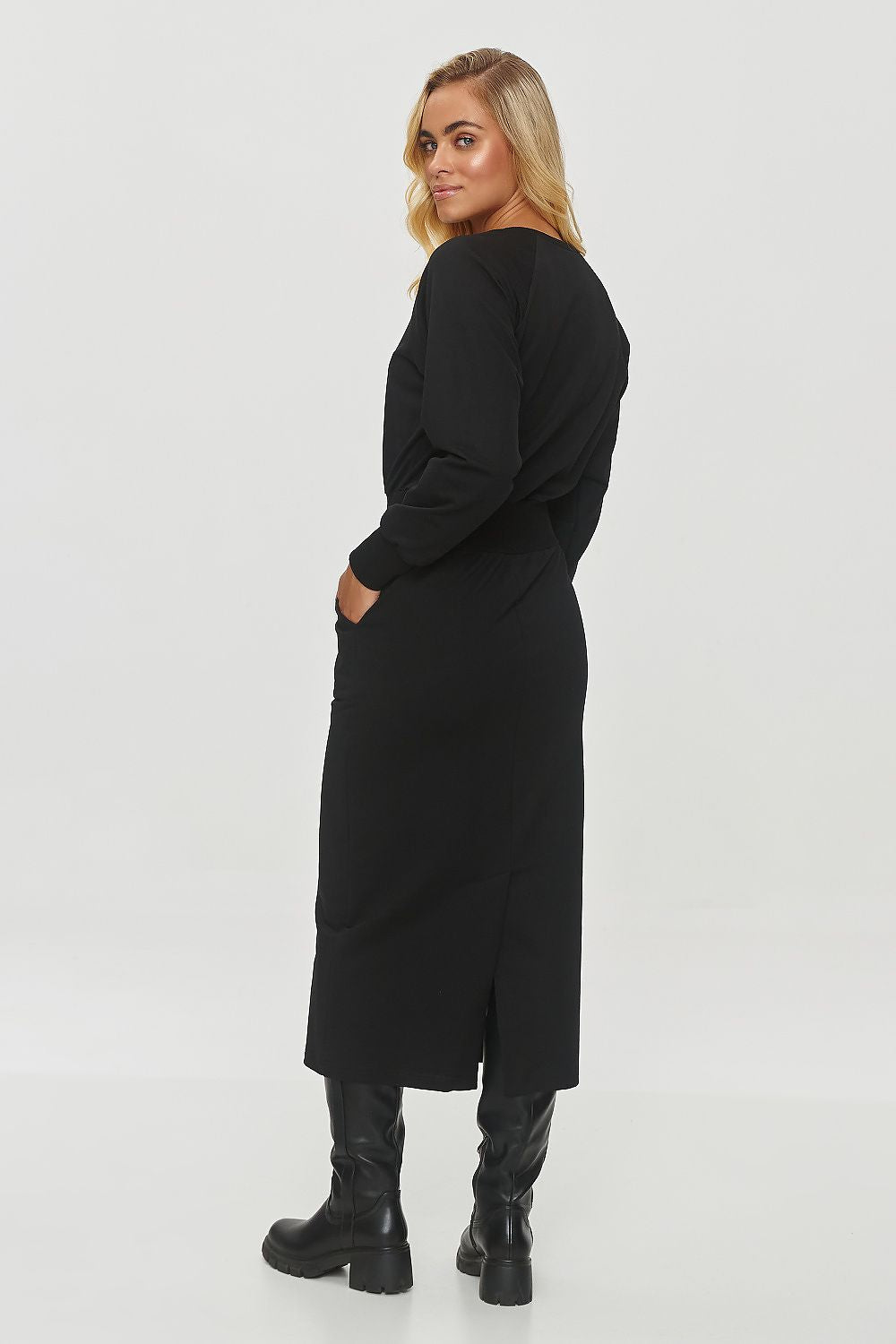  Hétköznapi ruha model 200042 Makadamia 