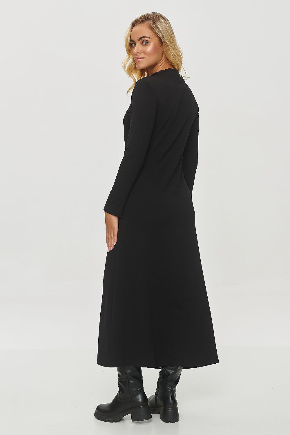  Hétköznapi ruha model 200049 Makadamia 