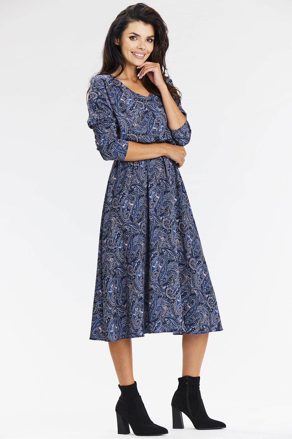  Hétköznapi ruha model 200593 awama 