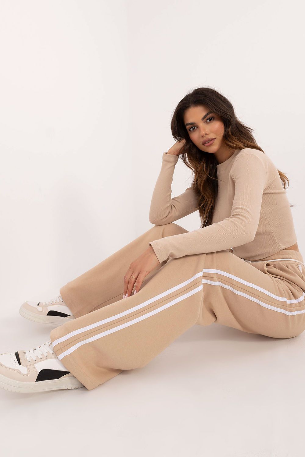  Együttes model 201328 Factory Price 