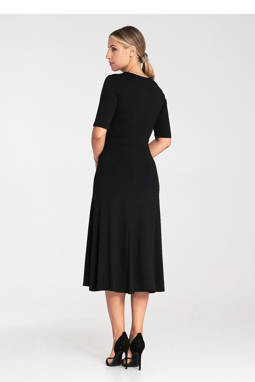  Hétköznapi ruha model 201472 Figl 