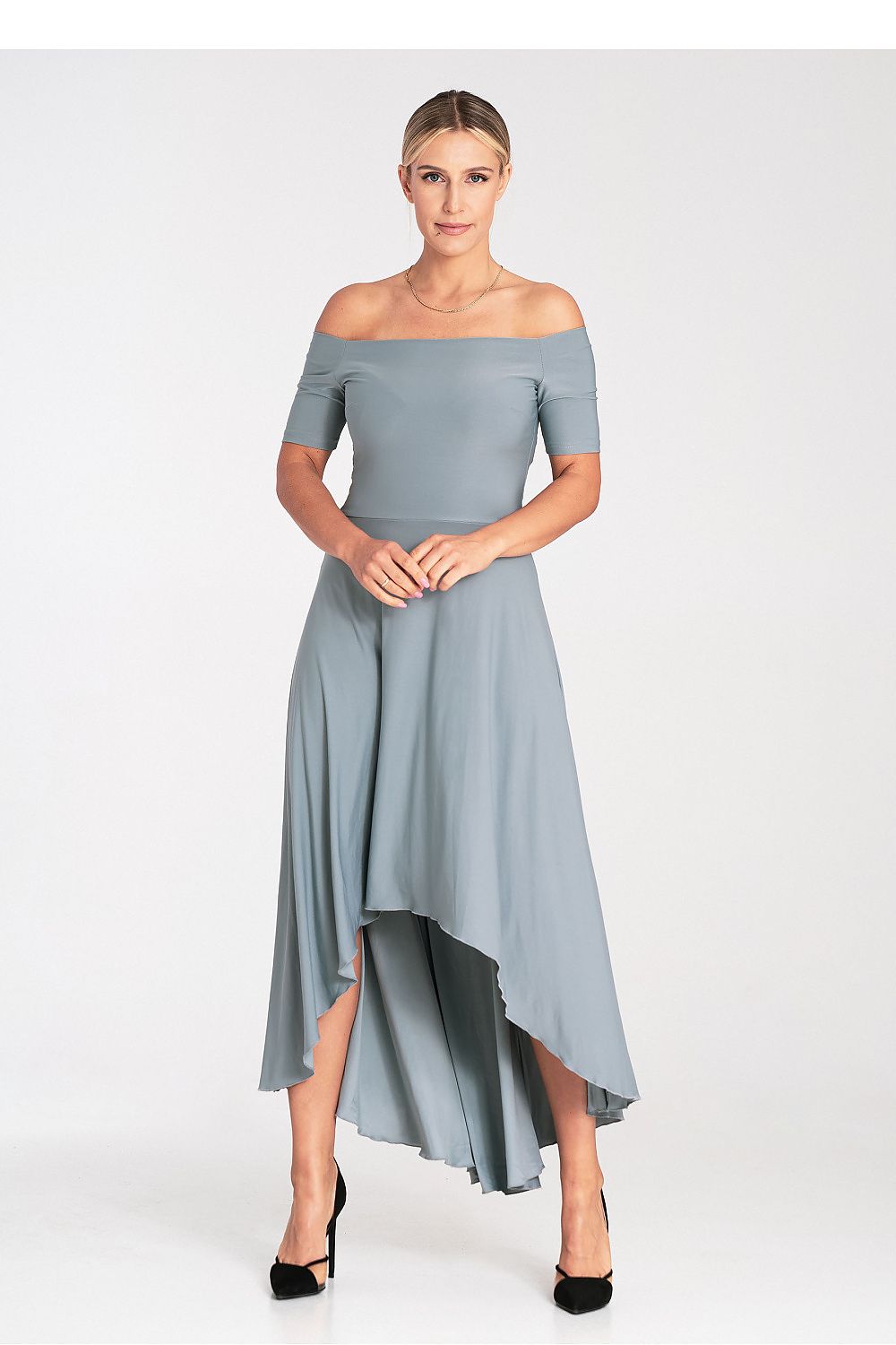  Estélyi ruha model 201493 Figl 