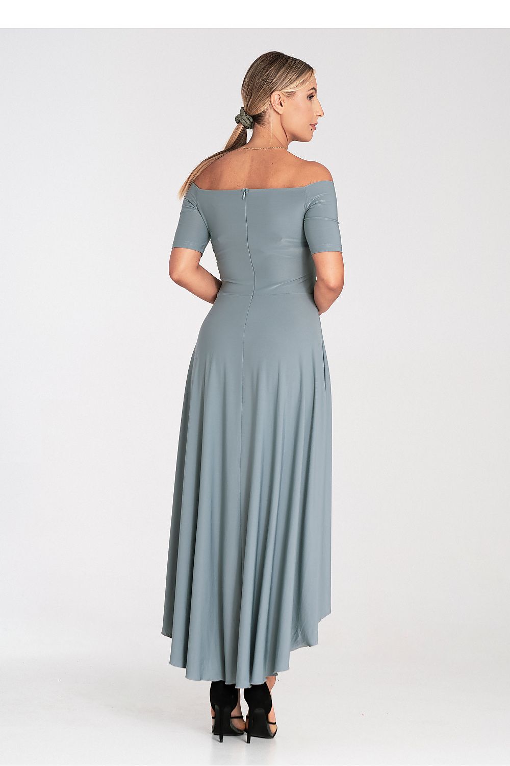  Estélyi ruha model 201493 Figl 