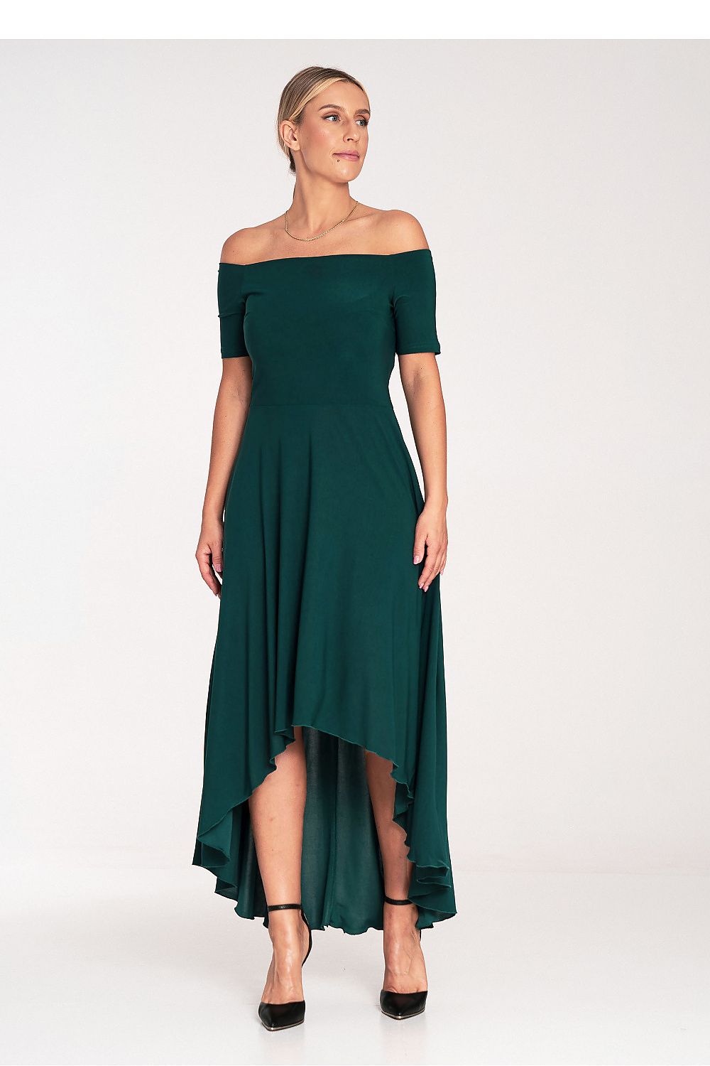 Estélyi ruha model 201494 Figl 