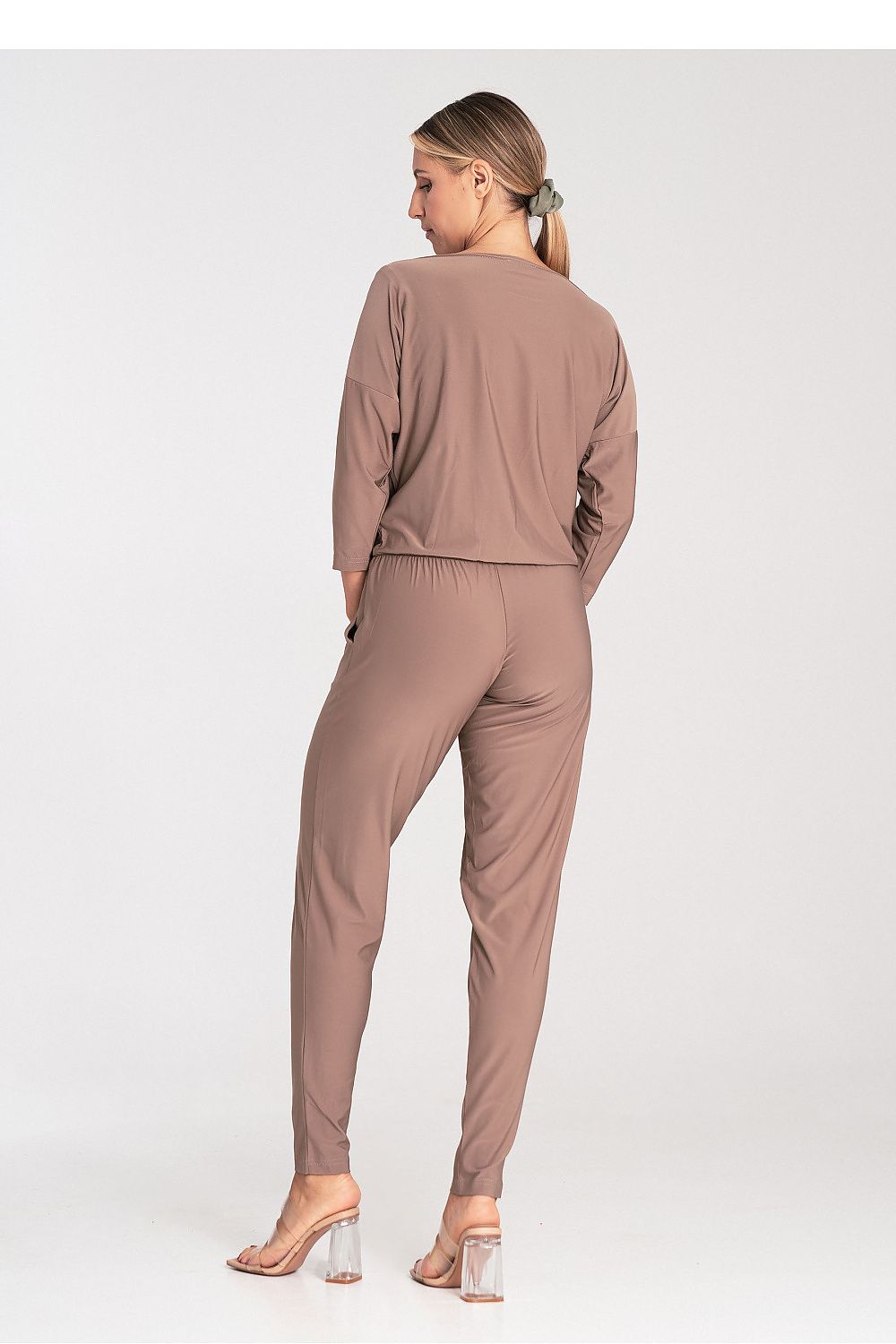  Overál model 201499 Figl 