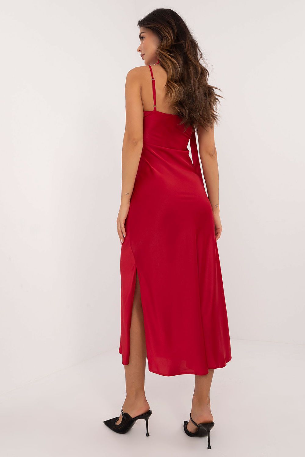  Estélyi ruha model 201955 Lakerta 