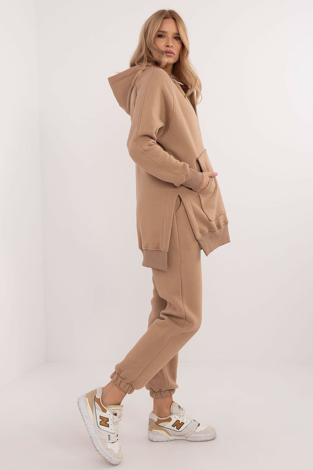  Együttes model 202070 Factory Price 