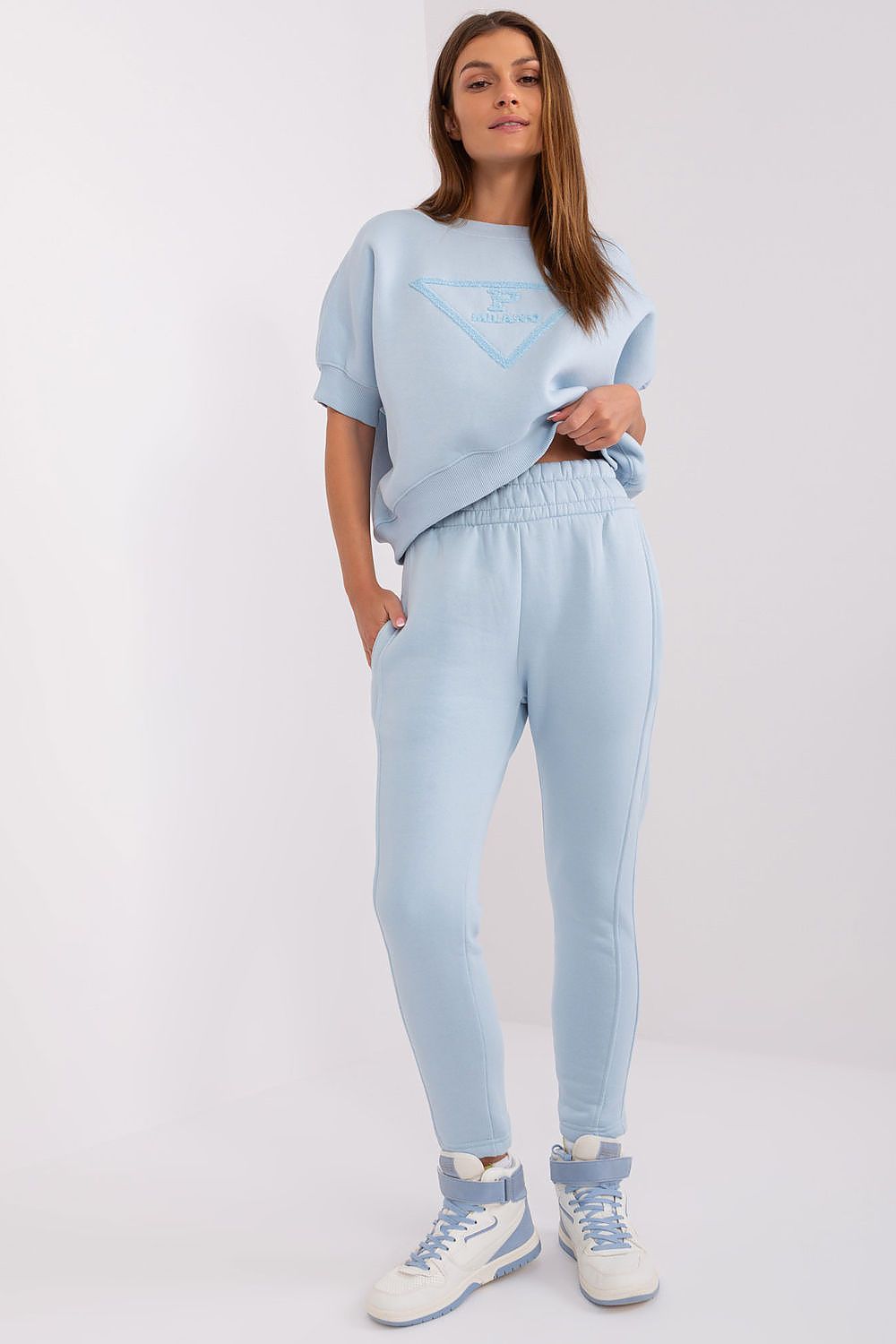  Együttes model 202090 Factory Price 
