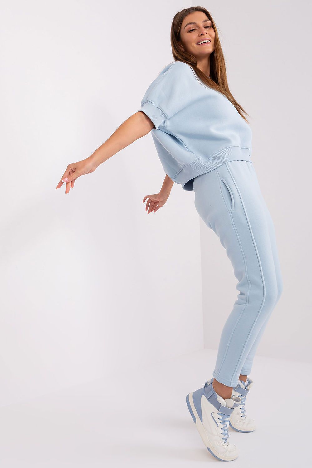 Együttes model 202090 Factory Price 