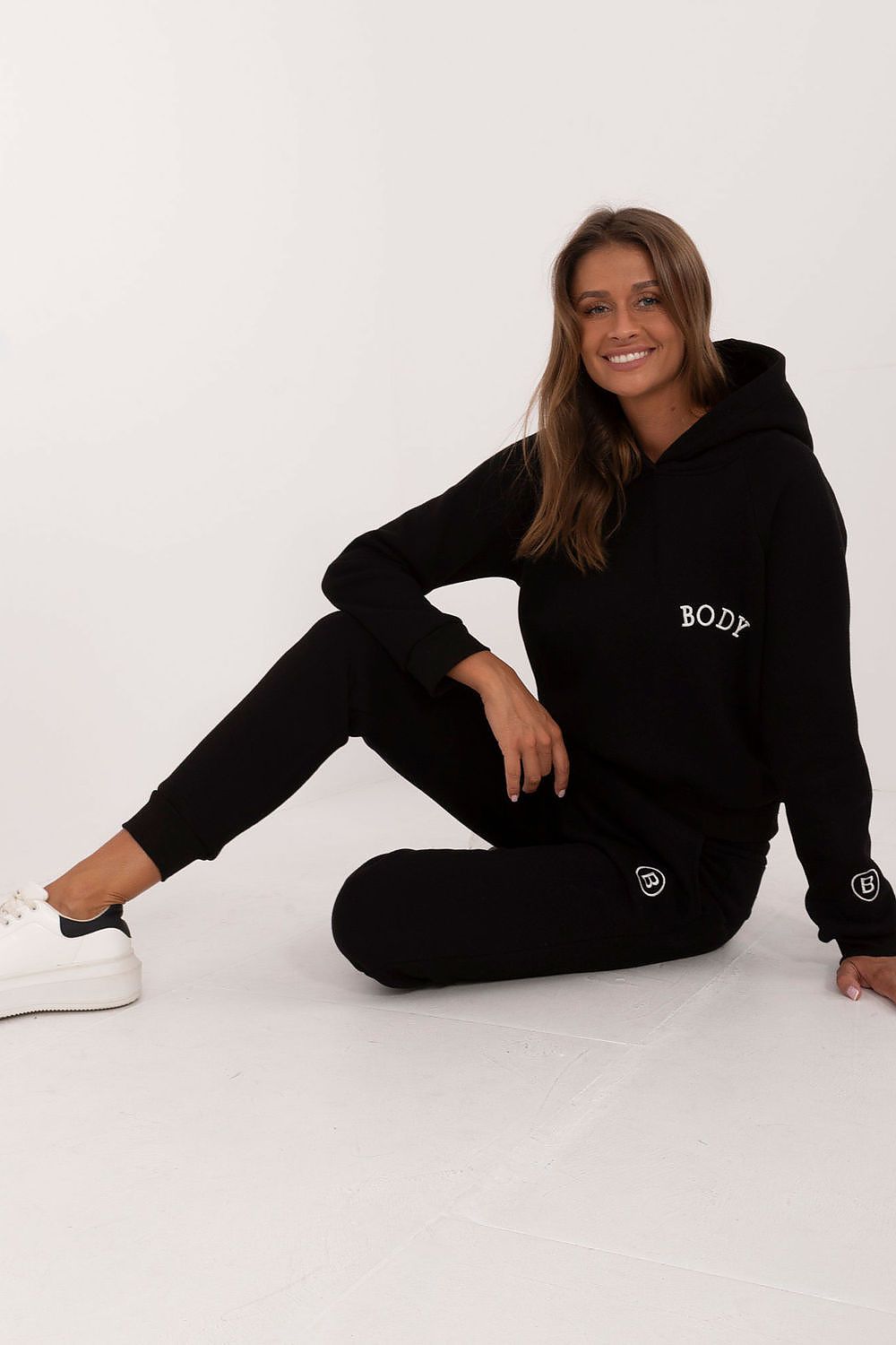  Együttes model 202326 Factory Price 