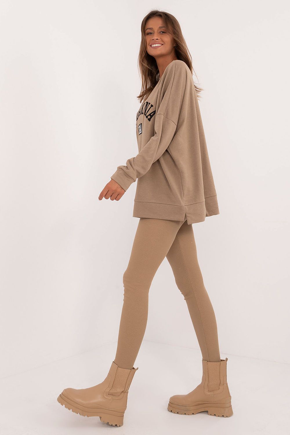  Együttes model 202328 Factory Price 