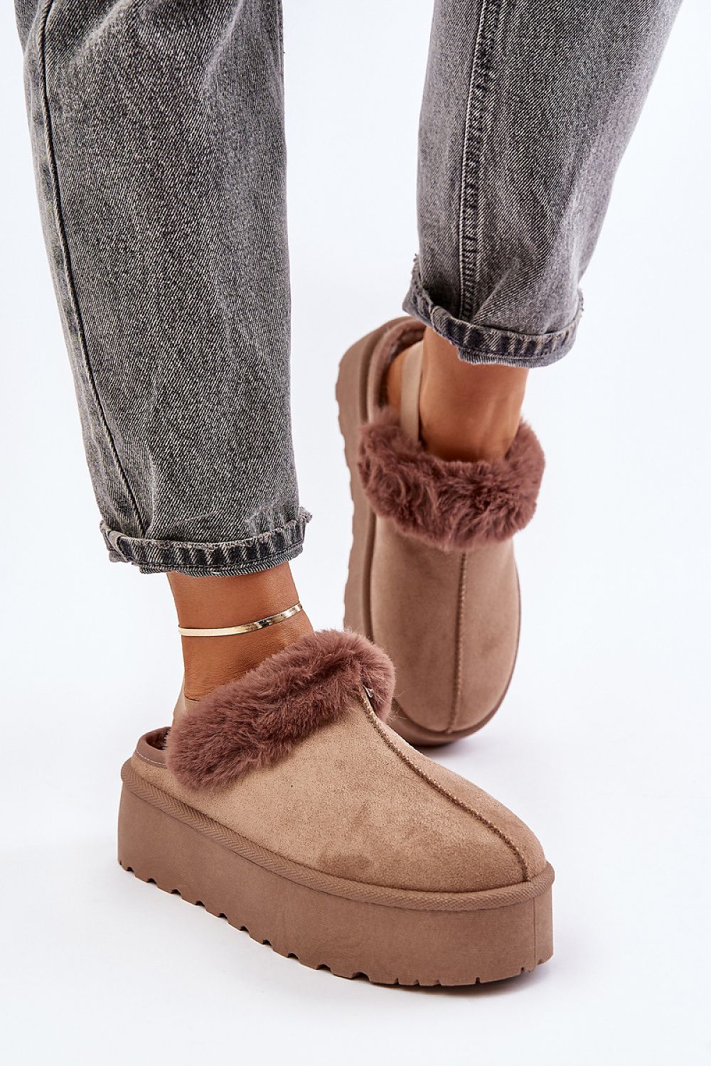  Papucs model 202665 Step in style 