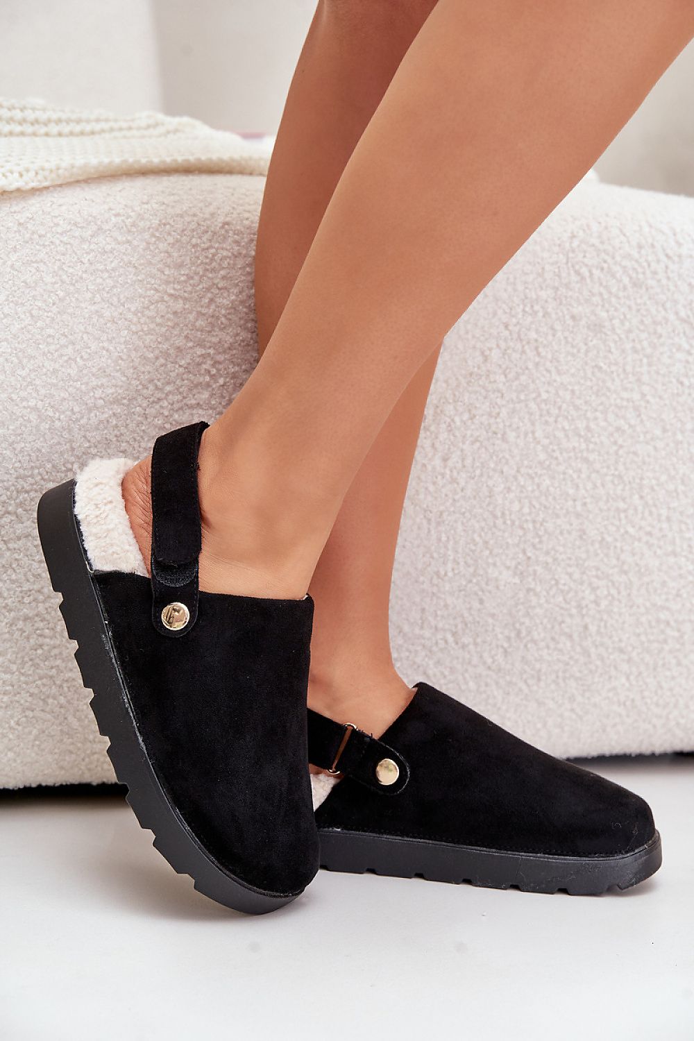  Papucs model 203605 Step in style 