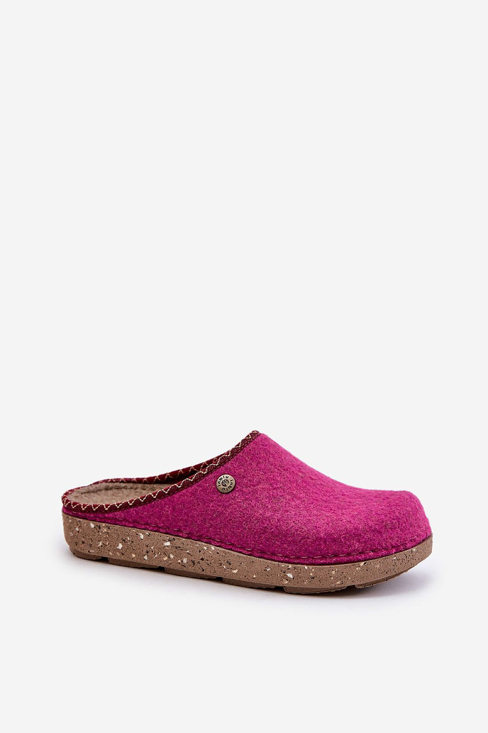  Papucs model 203607 Step in style 