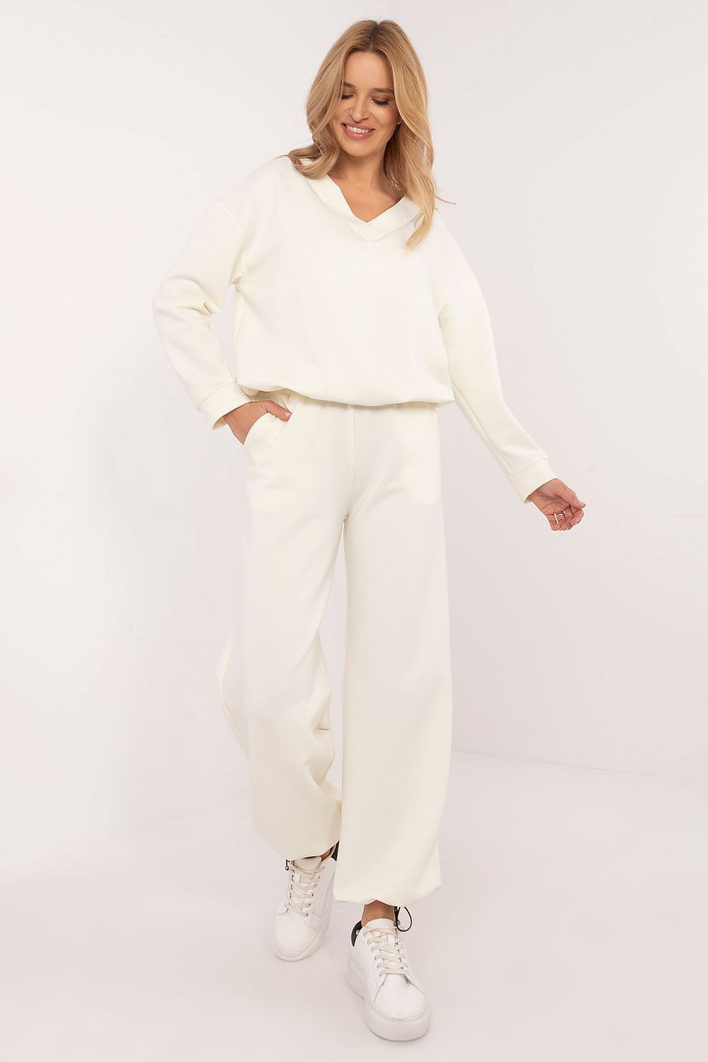  Együttes model 203862 Lakerta 