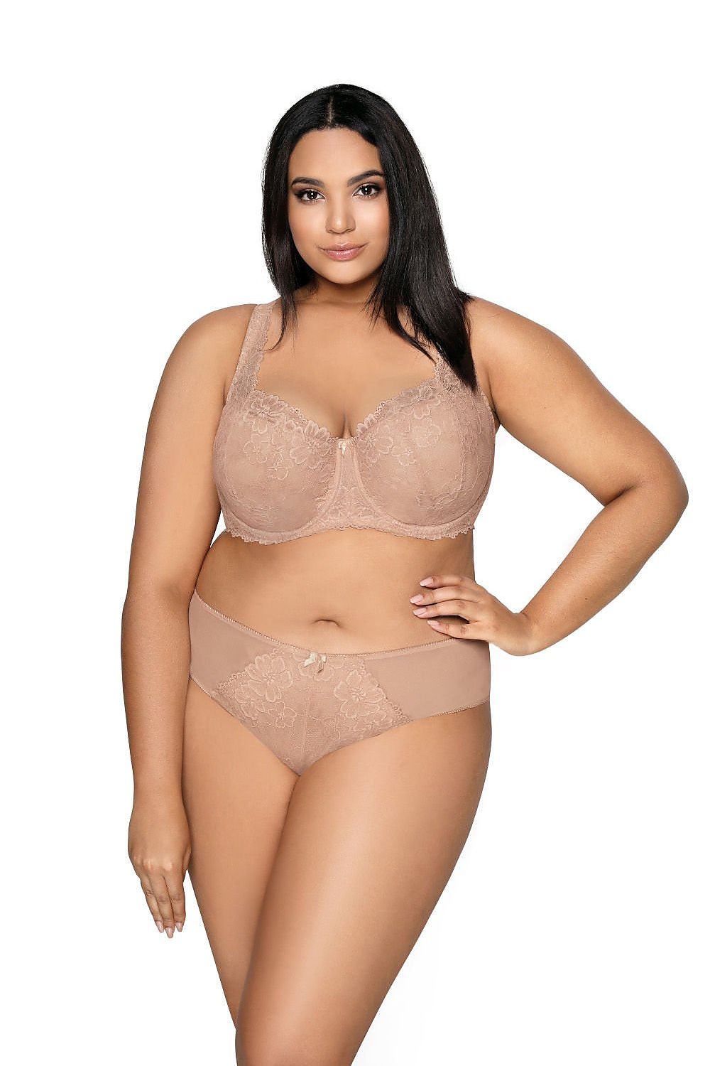  Merevitős melltartó model 204157 Mat 