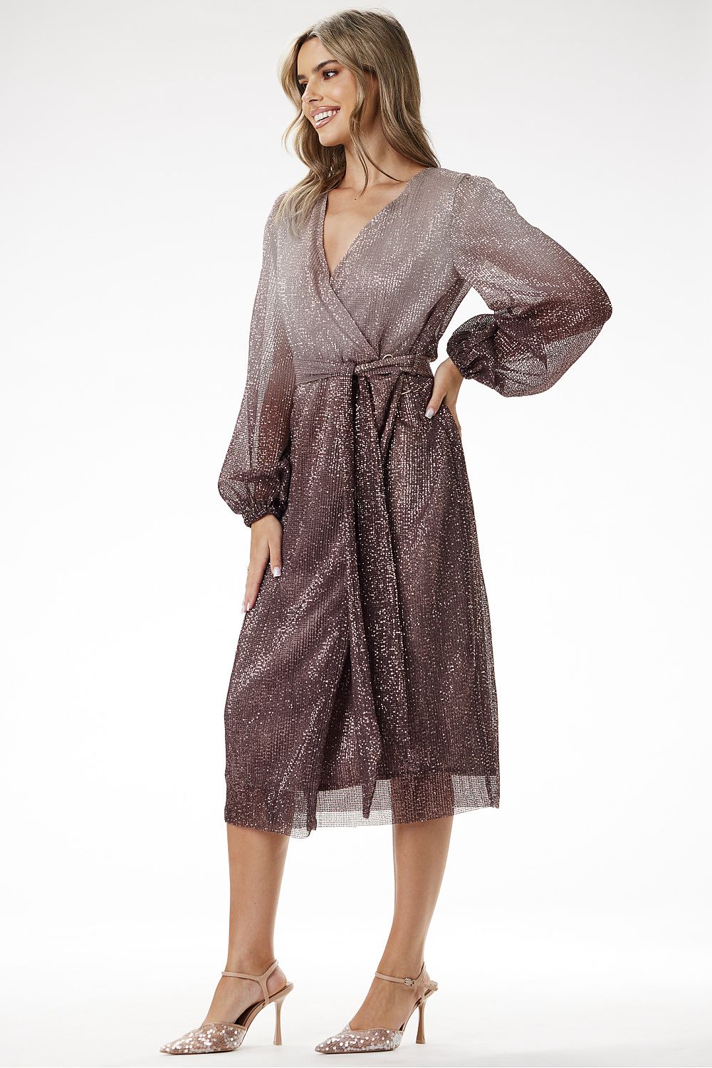  Estélyi ruha model 204243 awama 