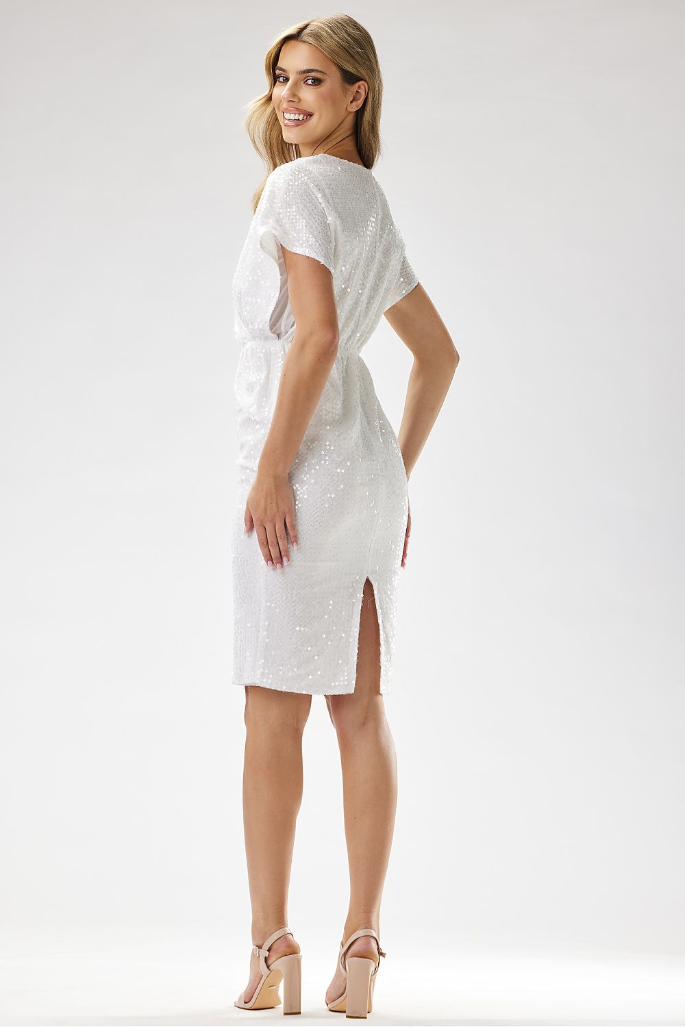  Estélyi ruha model 204255 awama 