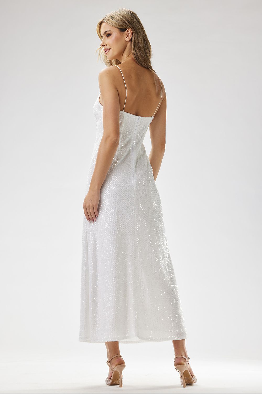  Hosszú ruha model 204259 awama 