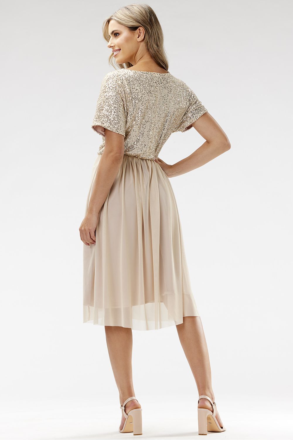  Estélyi ruha model 204290 awama 