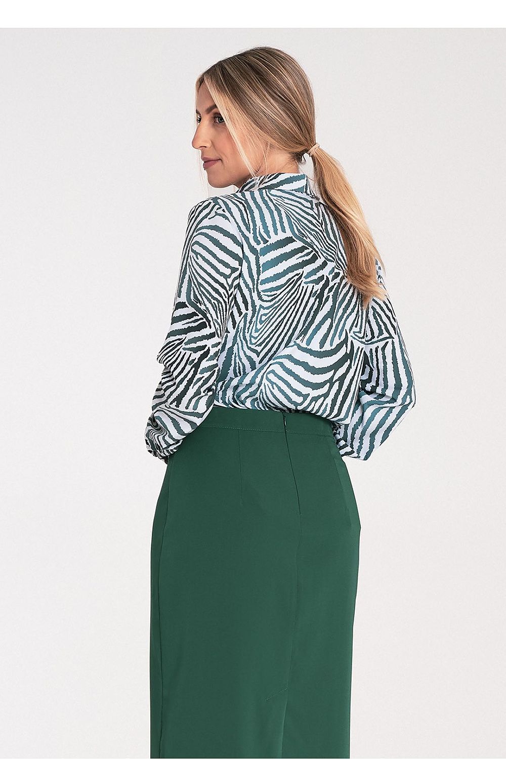  Hosszú ujjú ing model 204302 Figl 