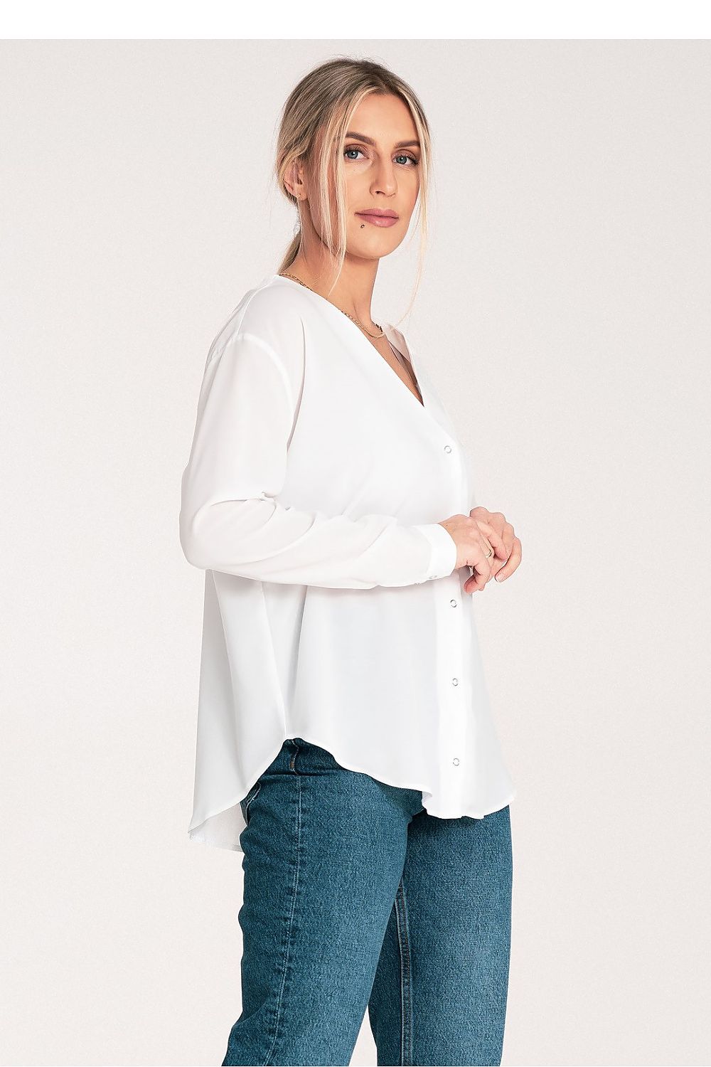  Hosszú ujjú ing model 204326 Figl 