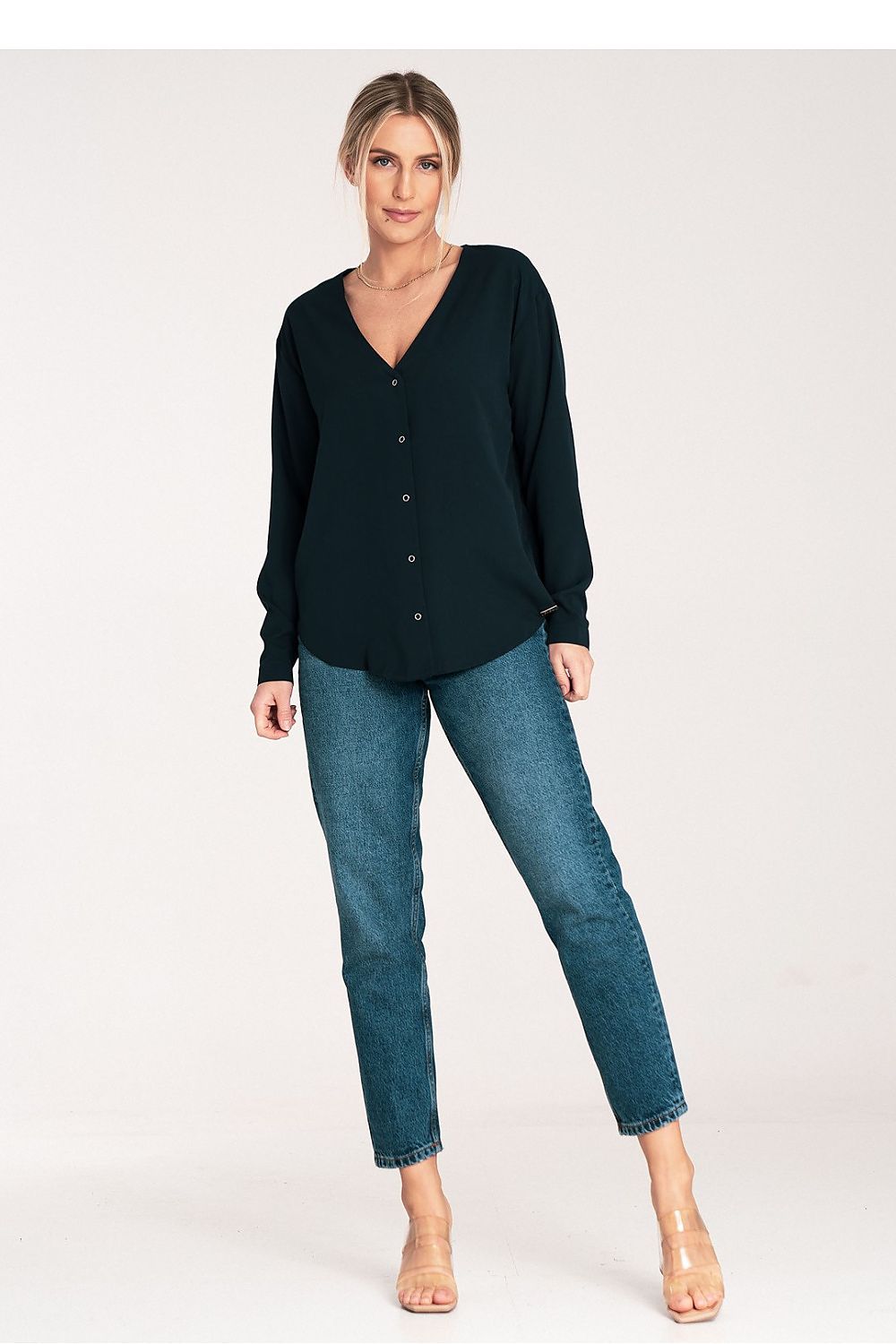  Hosszú ujjú ing model 204327 Figl 