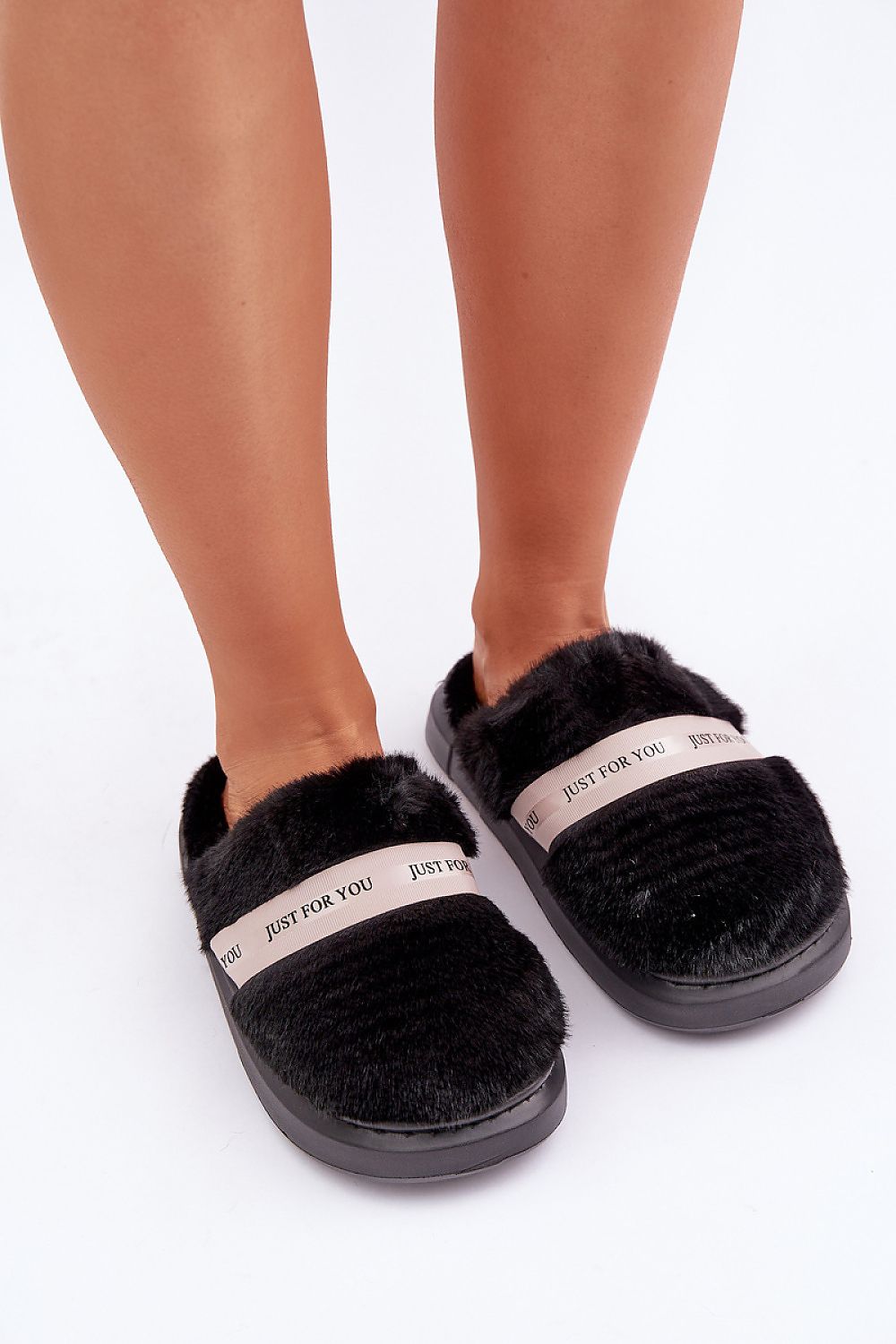  Papucs model 204935 Step in style 