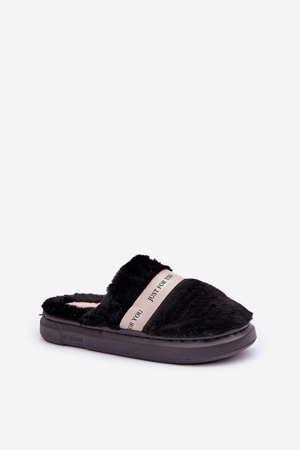  Papucs model 204935 Step in style 