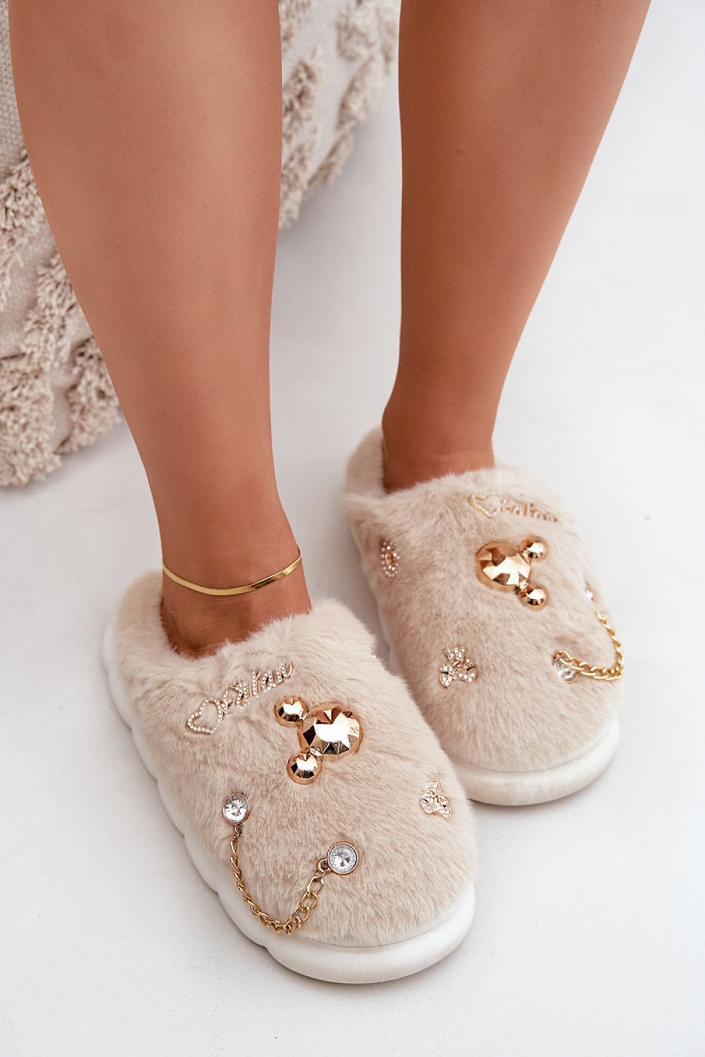  Papucs model 204957 Step in style 