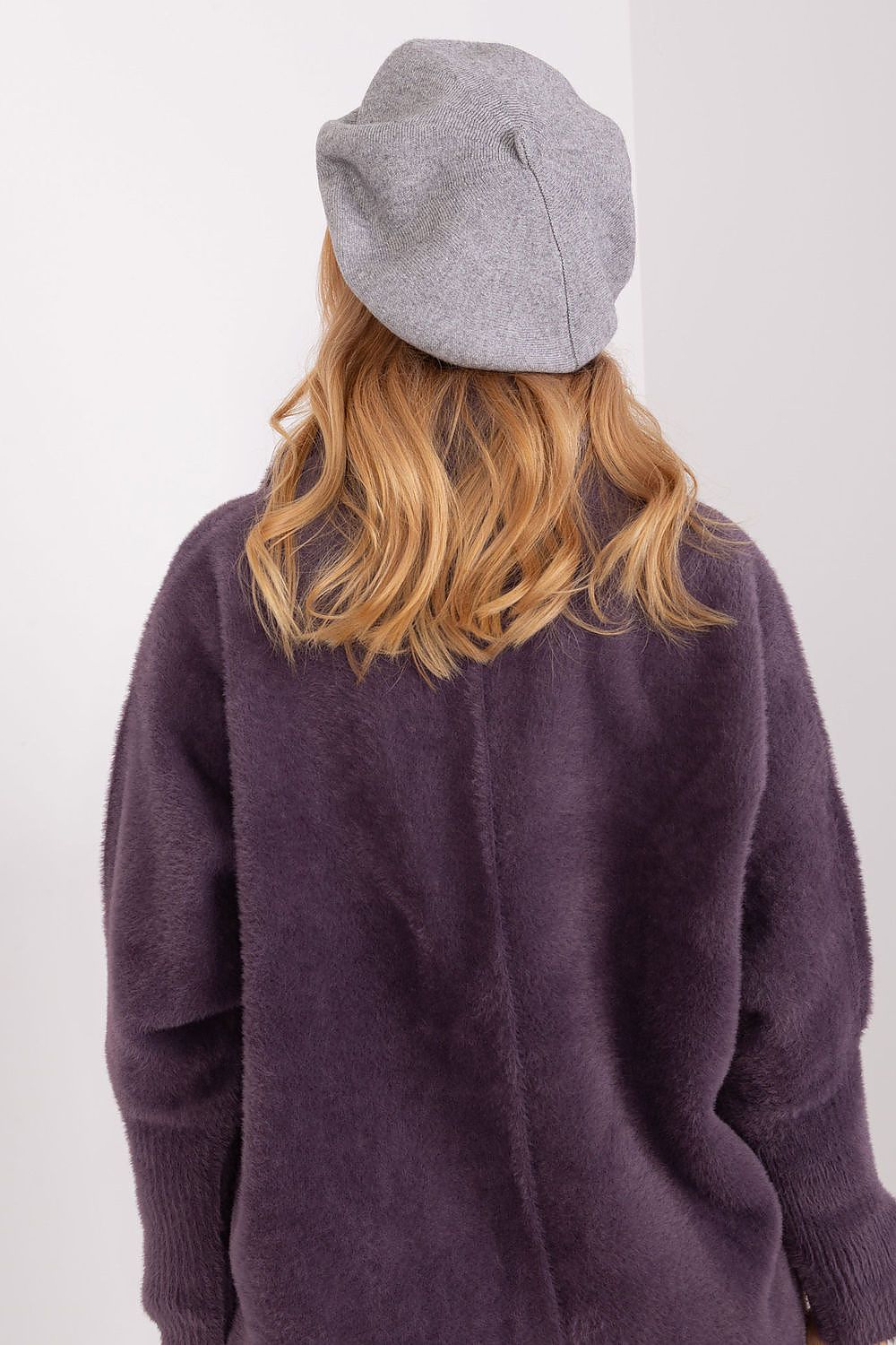  Svájcisapka model 204999 AT 