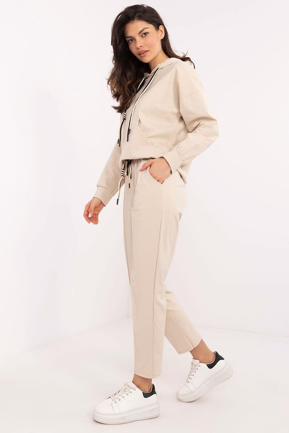  Együttes model 206338 Italy Moda 