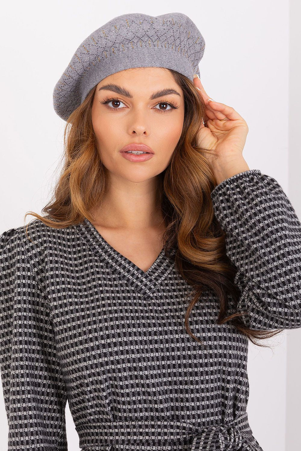  Svájcisapka model 208248 AT 