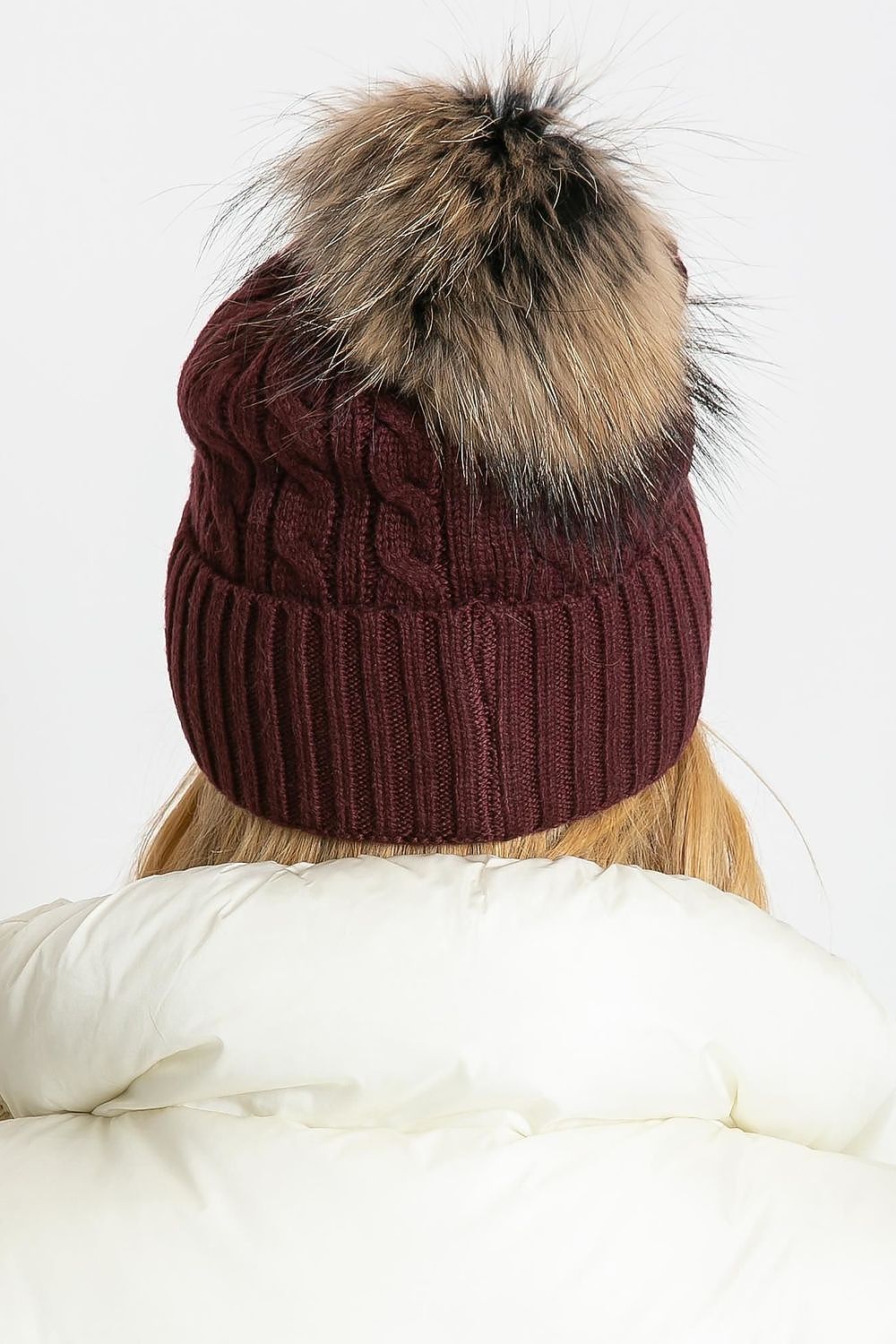  Sápka model 208255 AT 