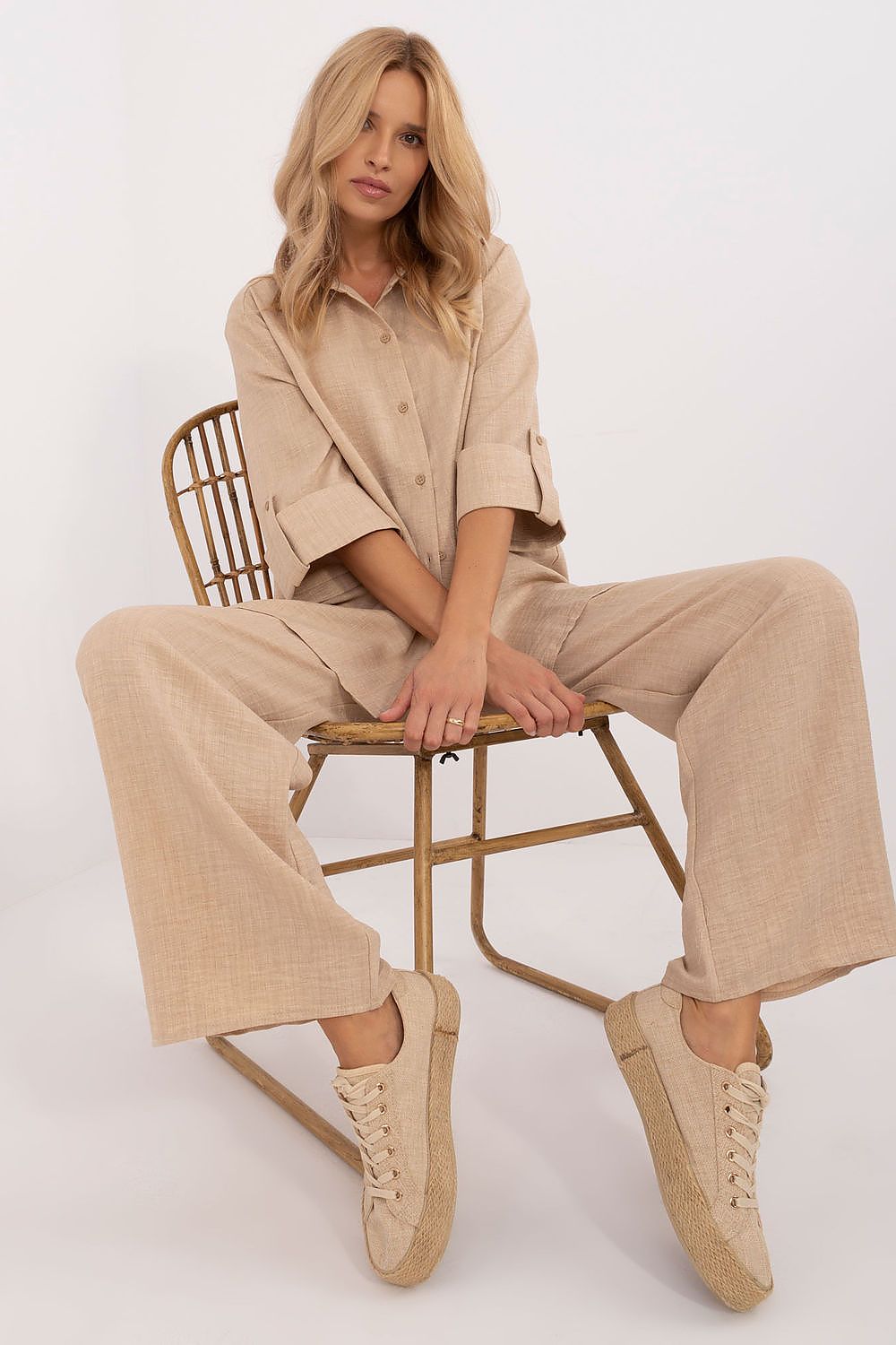  Együttes model 208652 Lakerta 