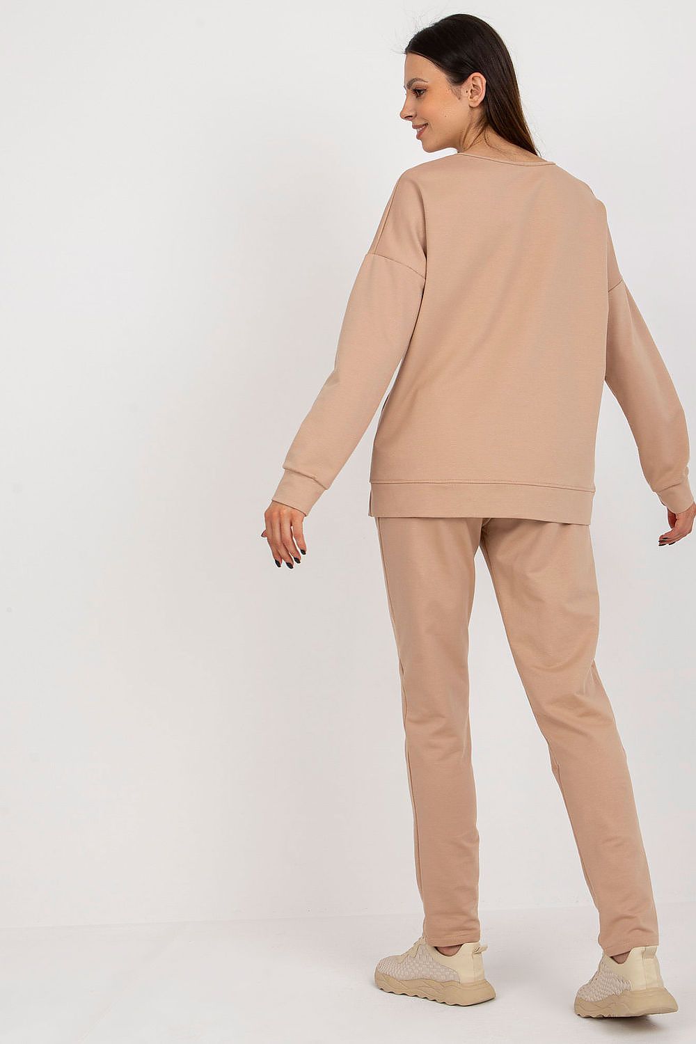  Együttes model 208658 Lakerta 