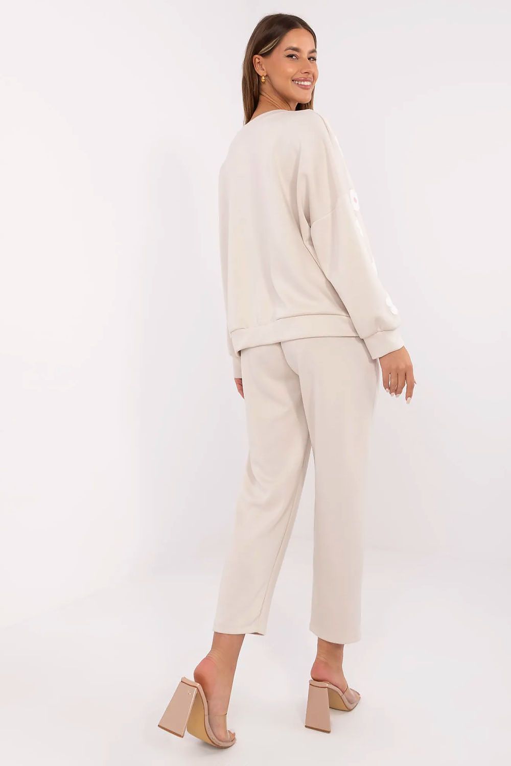  Együttes model 209492 Italy Moda 