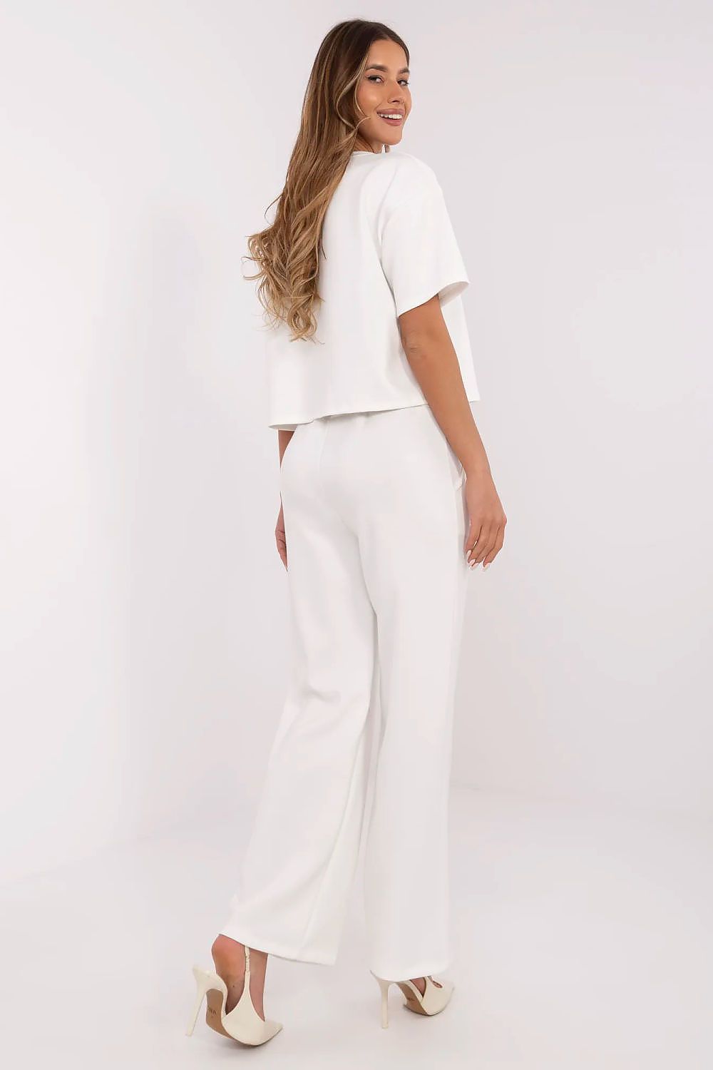  Együttes model 209686 Italy Moda 