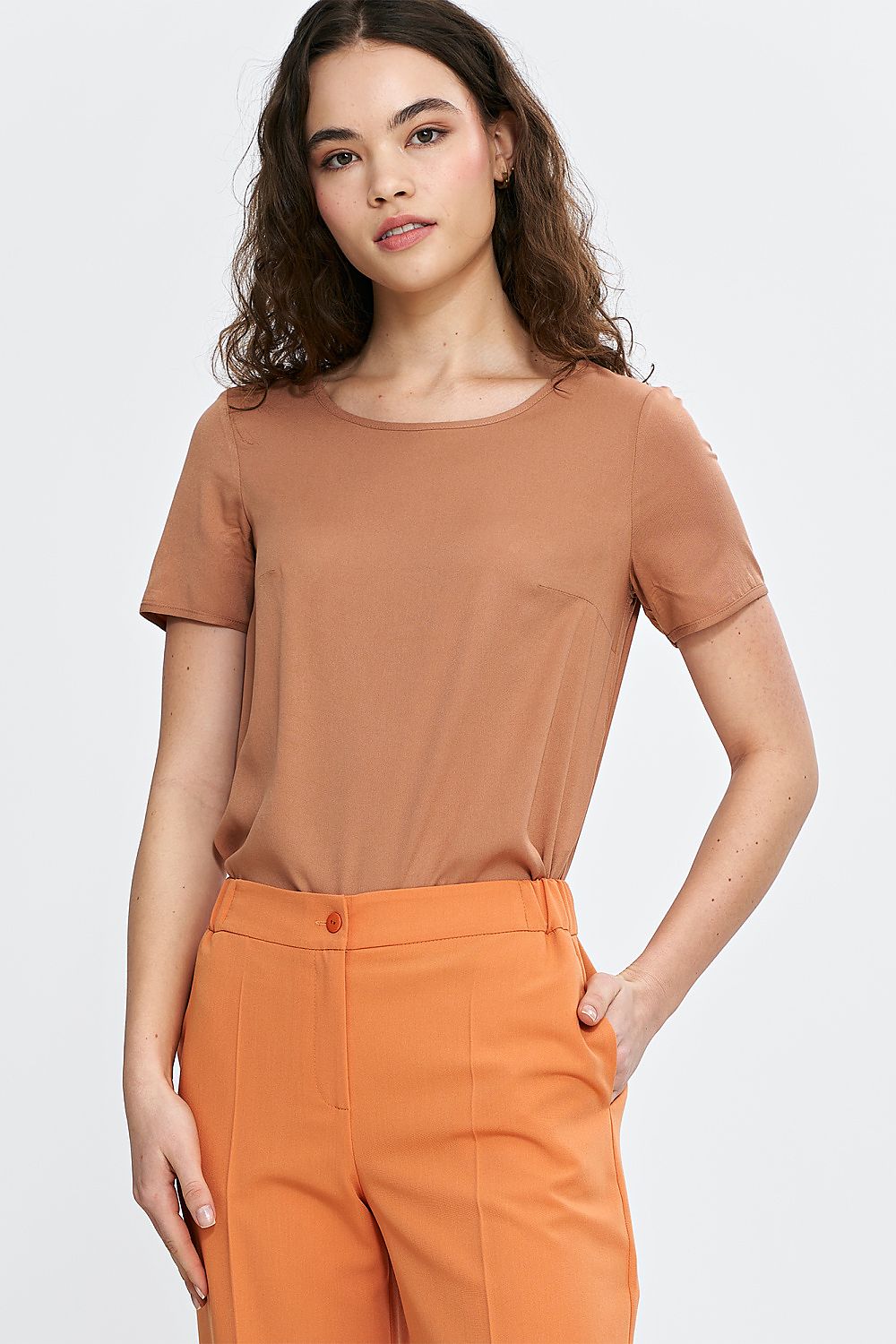  Blúz model 210089 Nife 