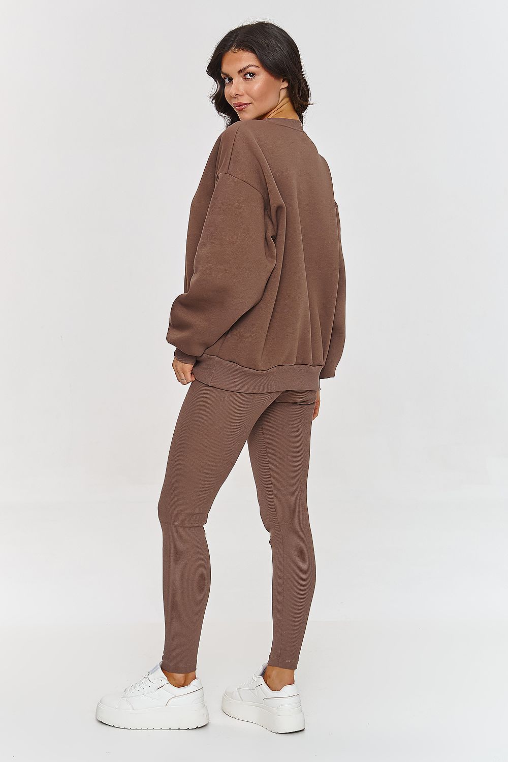  Együttes model 209720 Makadamia 