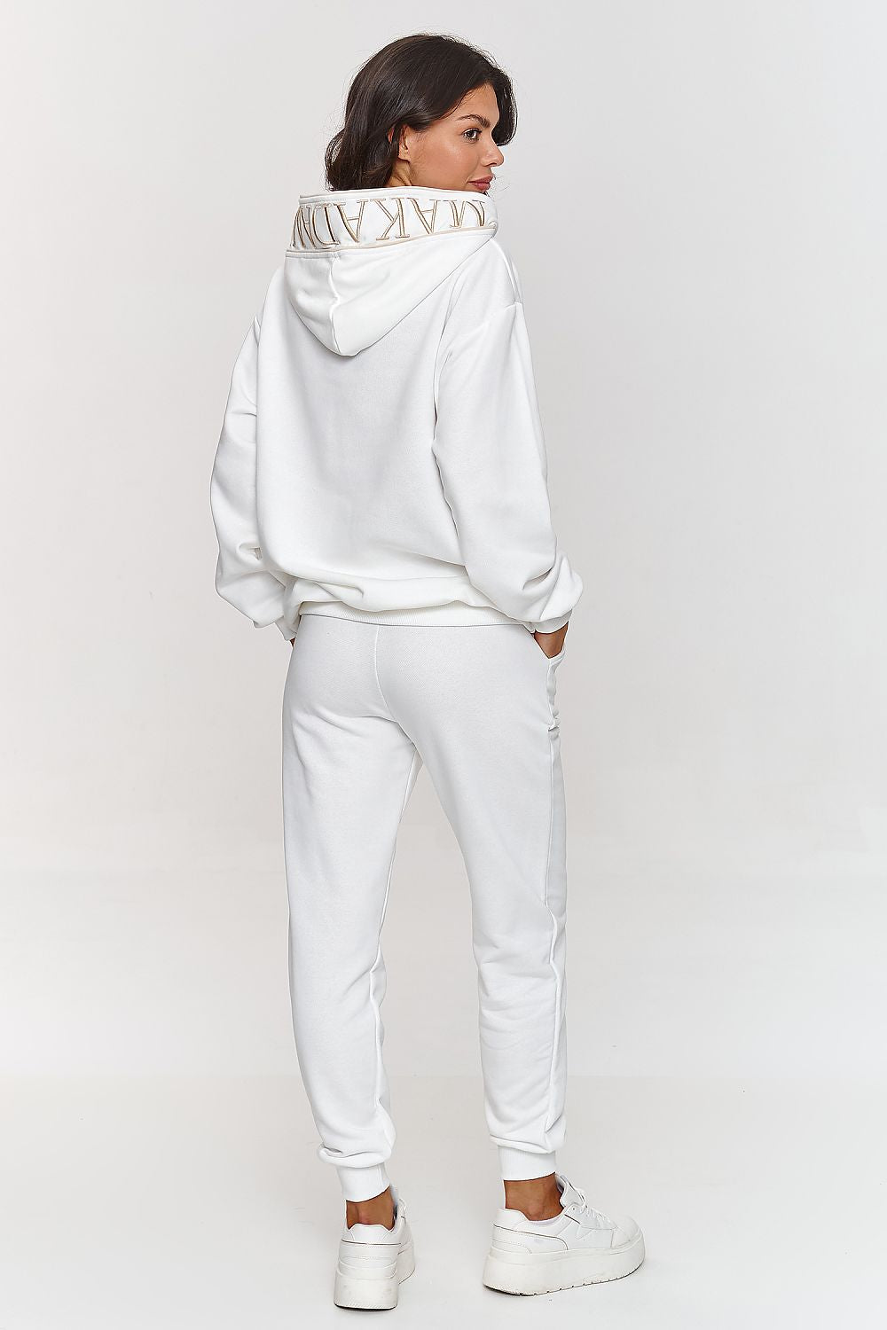  Együttes model 209664 Makadamia 
