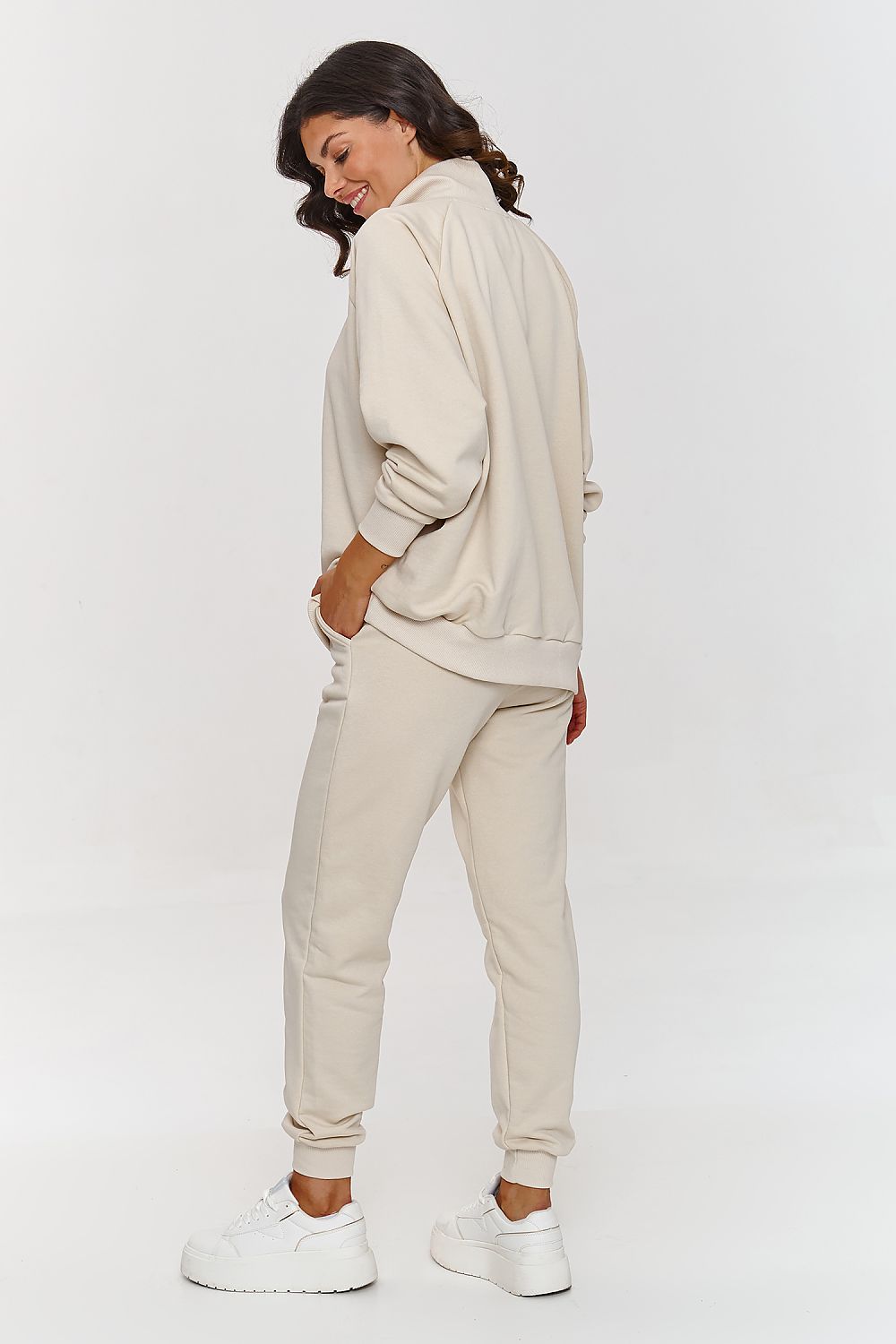  Együttes model 209658 Makadamia 