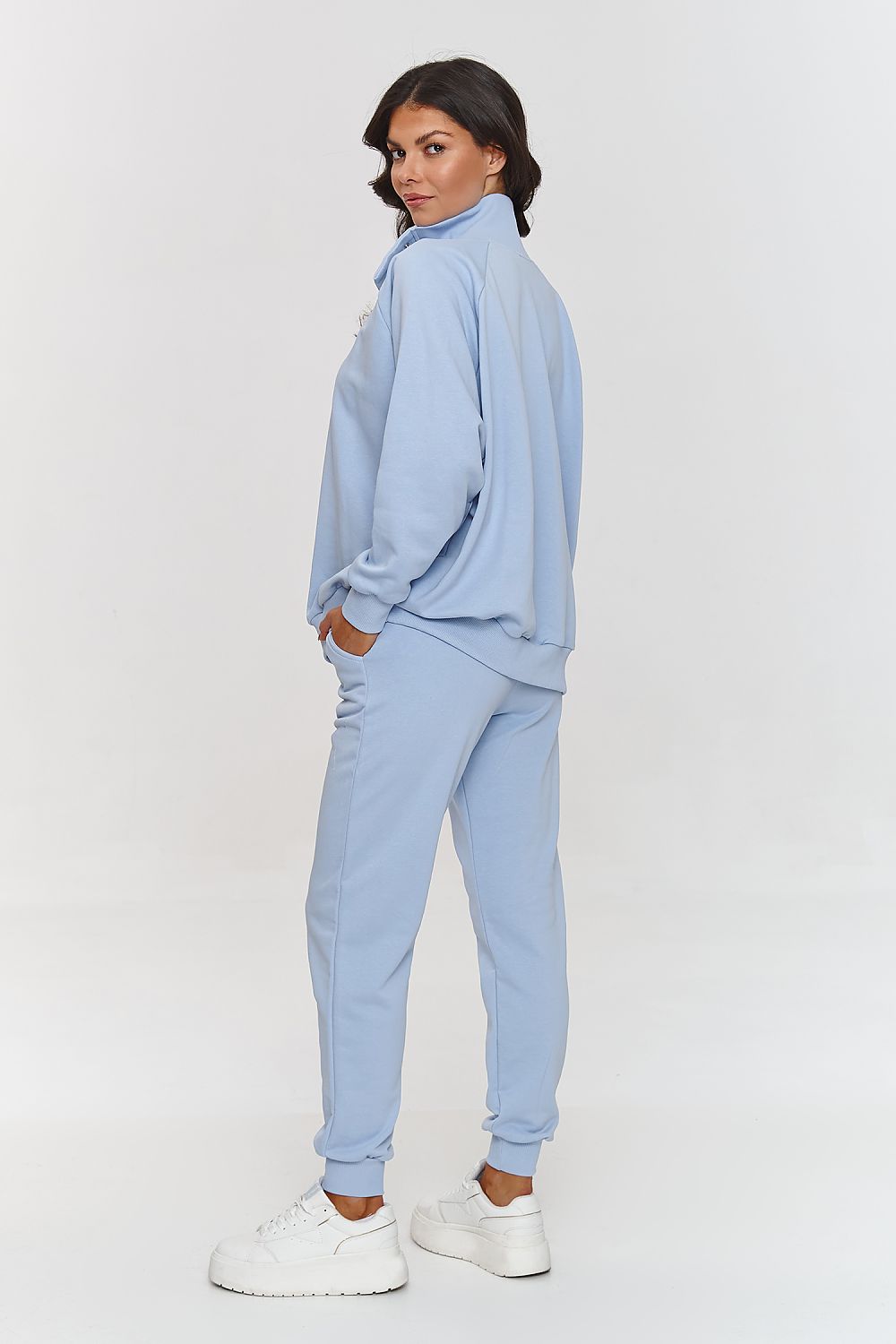  Együttes model 209661 Makadamia 
